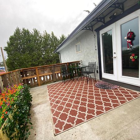 Hudson Homes Bnb Victoria Exterior photo
