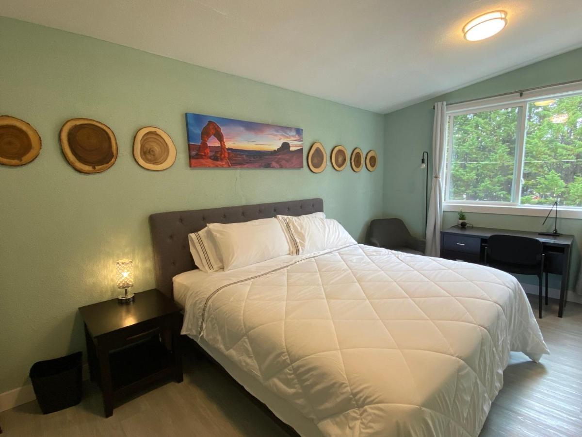Hudson Homes Bnb Victoria Exterior photo